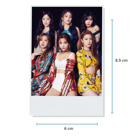 (G)-IDLE Group Photocard 1 [Unofficial]